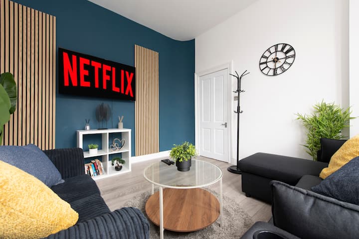 Huge 4br | Elite Wifi | Central London | Sleeps12! - London