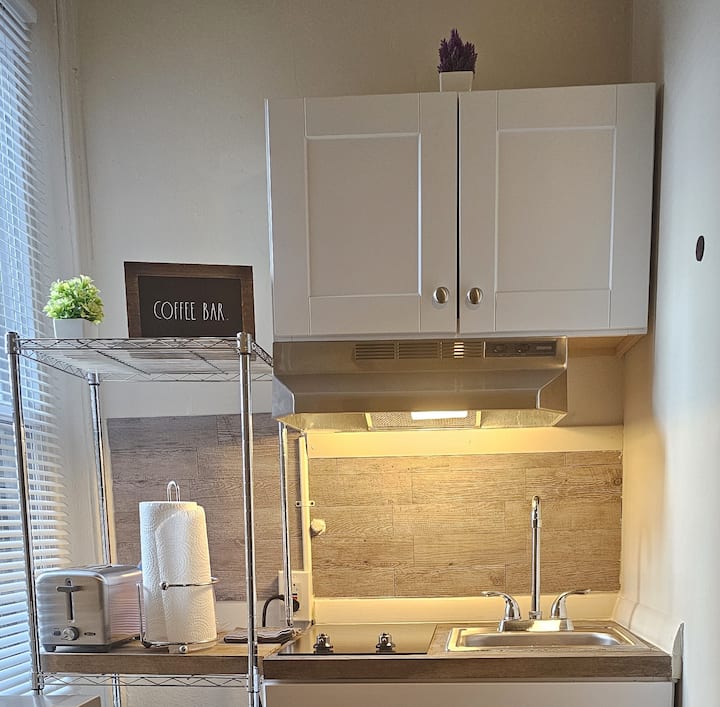 Private 1br | City Apartment | Fairmount Ave - Ardmore, PA