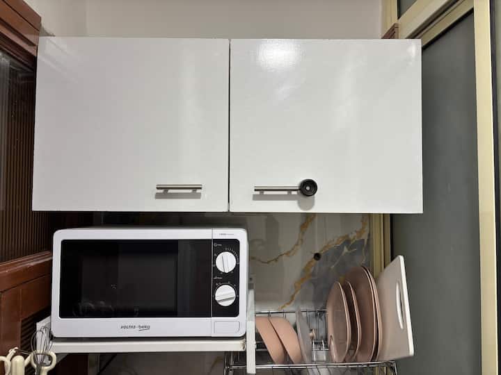 Independent Staycation Bedroom, Washroom & Kitchen - Delhi