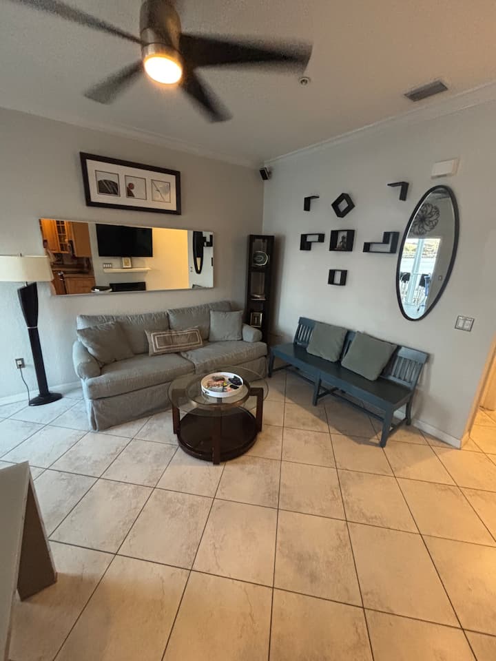 Luxury Condo On Clearwater Beach - Clearwater Beach, FL
