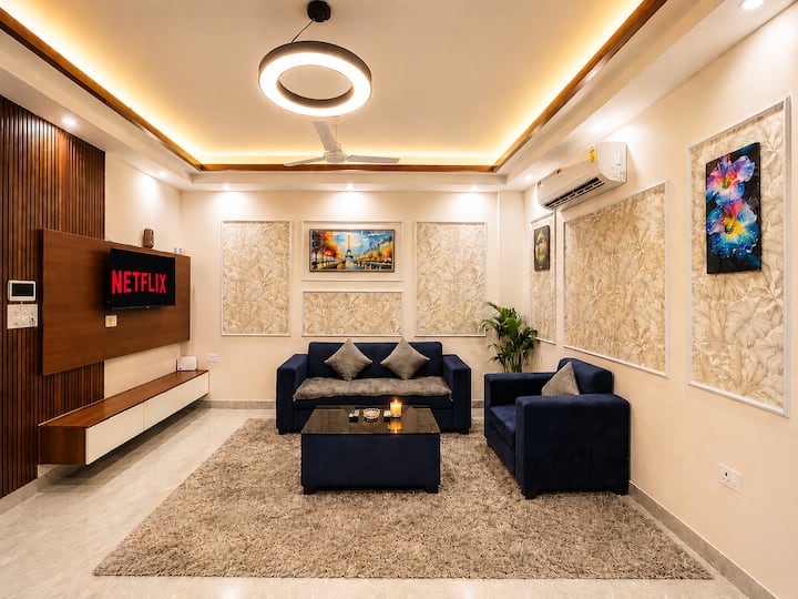 Boutique 3bhk Suite Near Airport | Netflix & Chill - Delhi