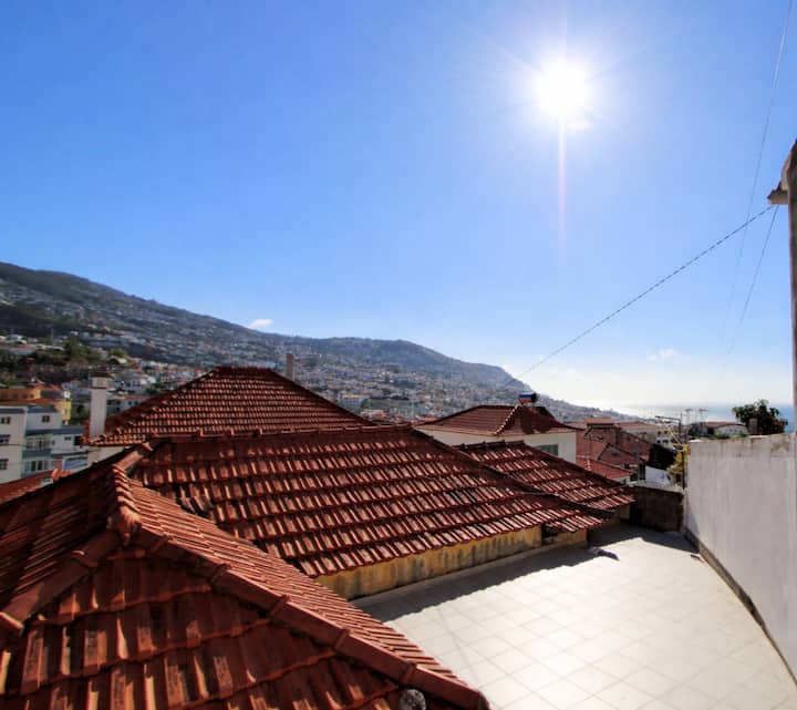 Recanto Da Maria, By Specialstays - Funchal