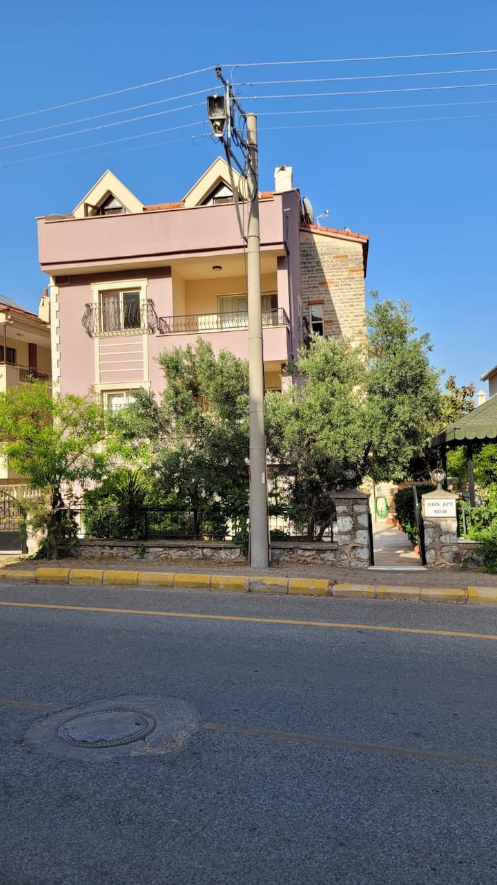 Denize 150 M 1+1 4 Kişilik Mutfaklı Twin Yatak - İçmeler