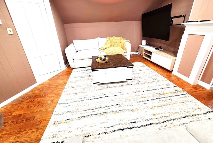 Stay Sleek:quick Trip To Boston & Gillette Stadium - Brockton, MA