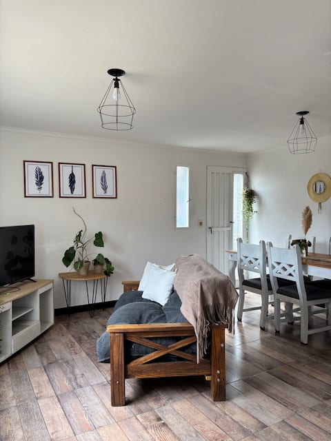 House for 4 people • Close to downtown • Parking included