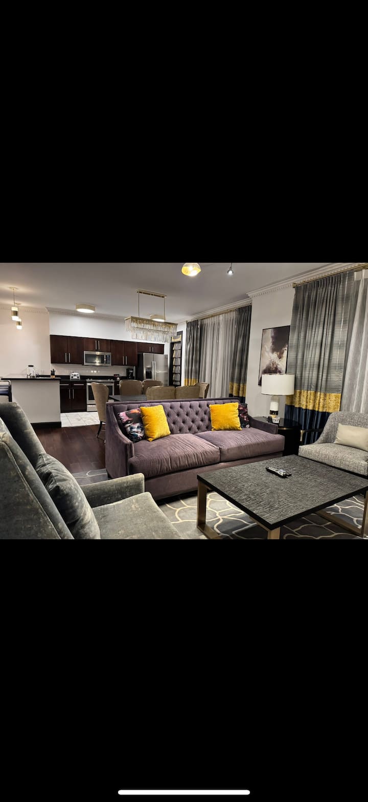 In Heart Of The City. Perfect For Sb&all The Fun - San Francisco, CA