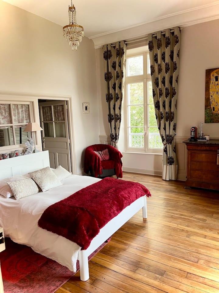Suite Parentale Dans Une Maison De Maître - Rumilly