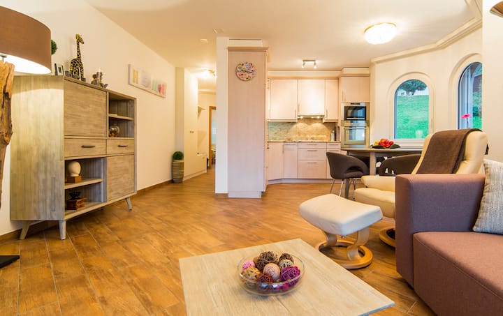 Luxuriöse 3-zimmer-wohnung Mit Wellness + Fitness - Leukerbad