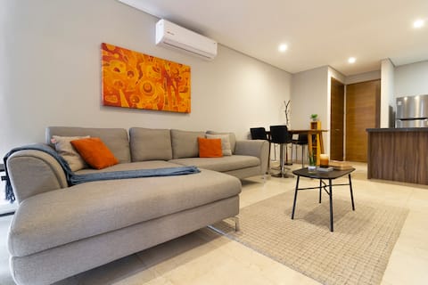 Successful Airbnb property: A/C throughout the apartment | 2 rooms | Centro Sur in Quintas Del Marqués