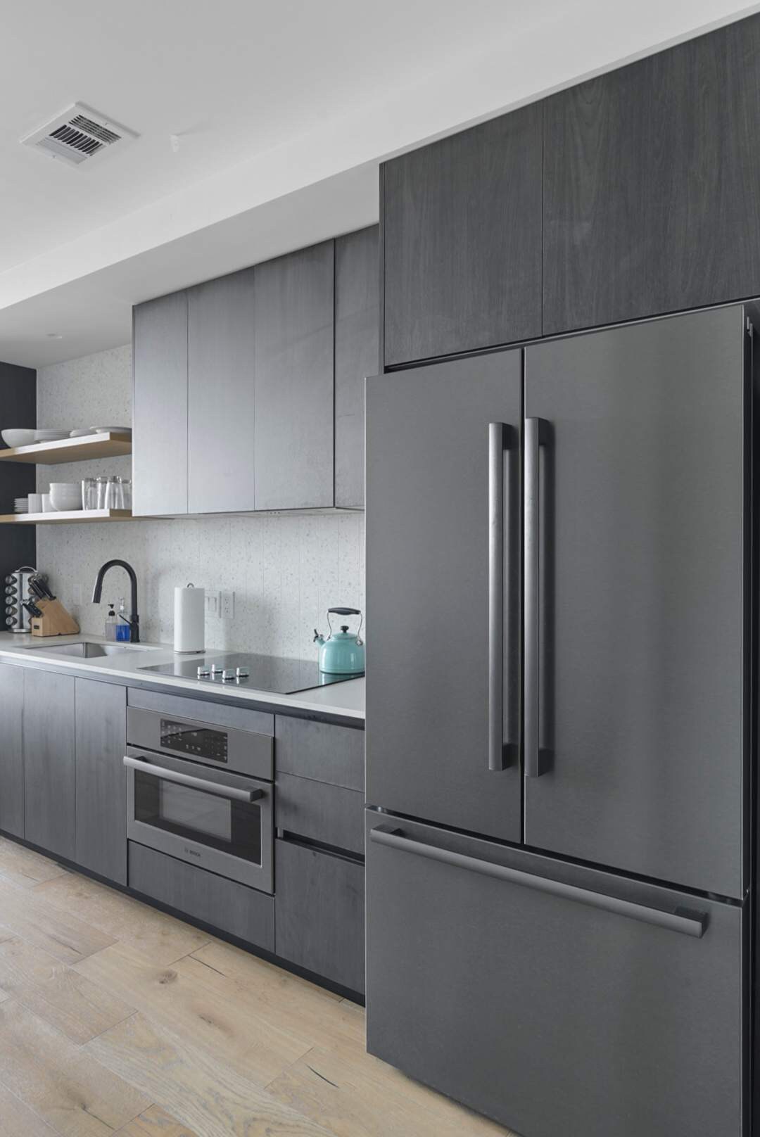 Luxury High-Rise 2BR on the 21st Floor | Rainey St