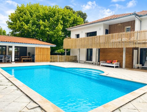 Villa with A/C near the beach and river view