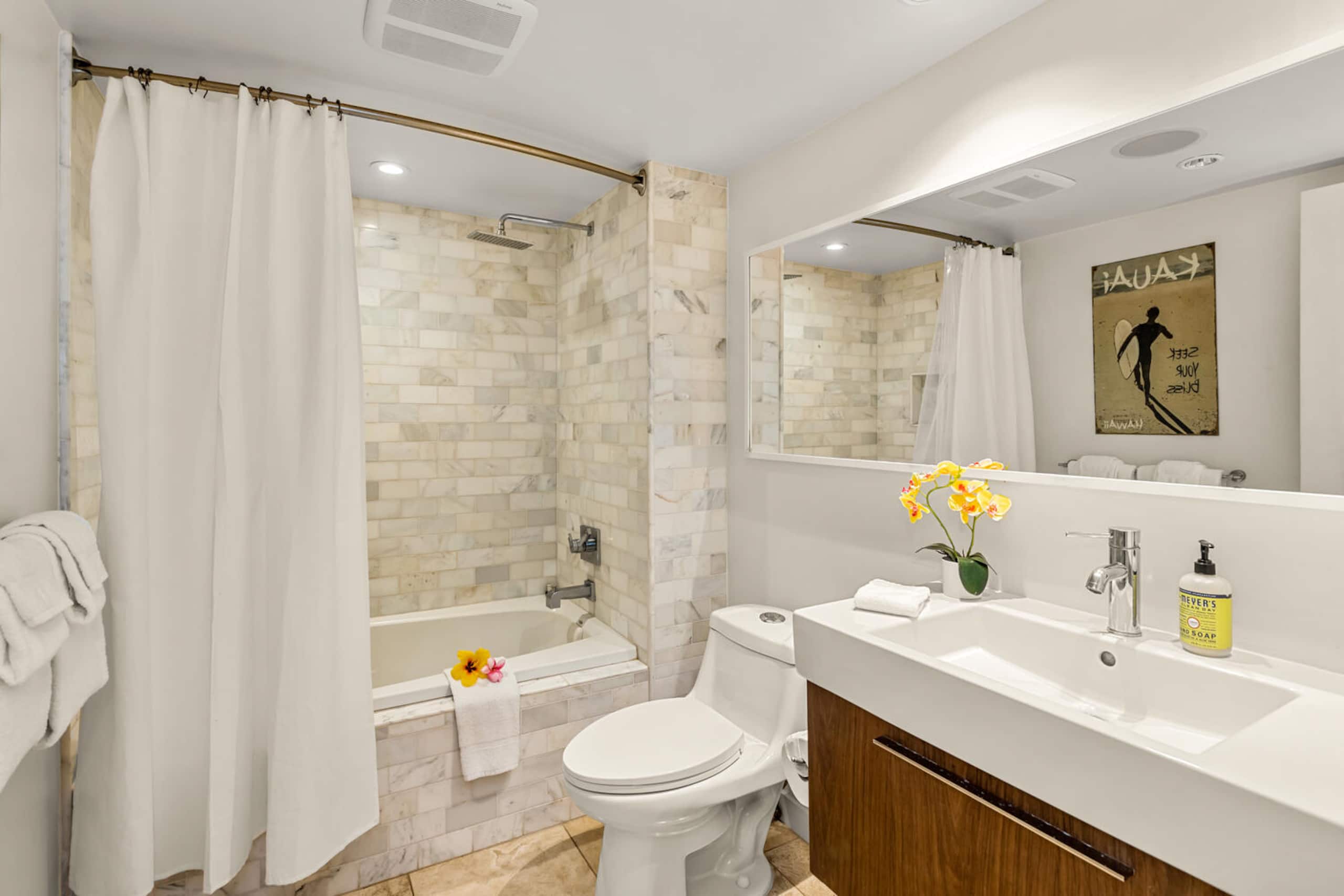 Condo in Koloa · ★5.0 · 2 bedrooms · 2 beds · 2 baths - Image 17