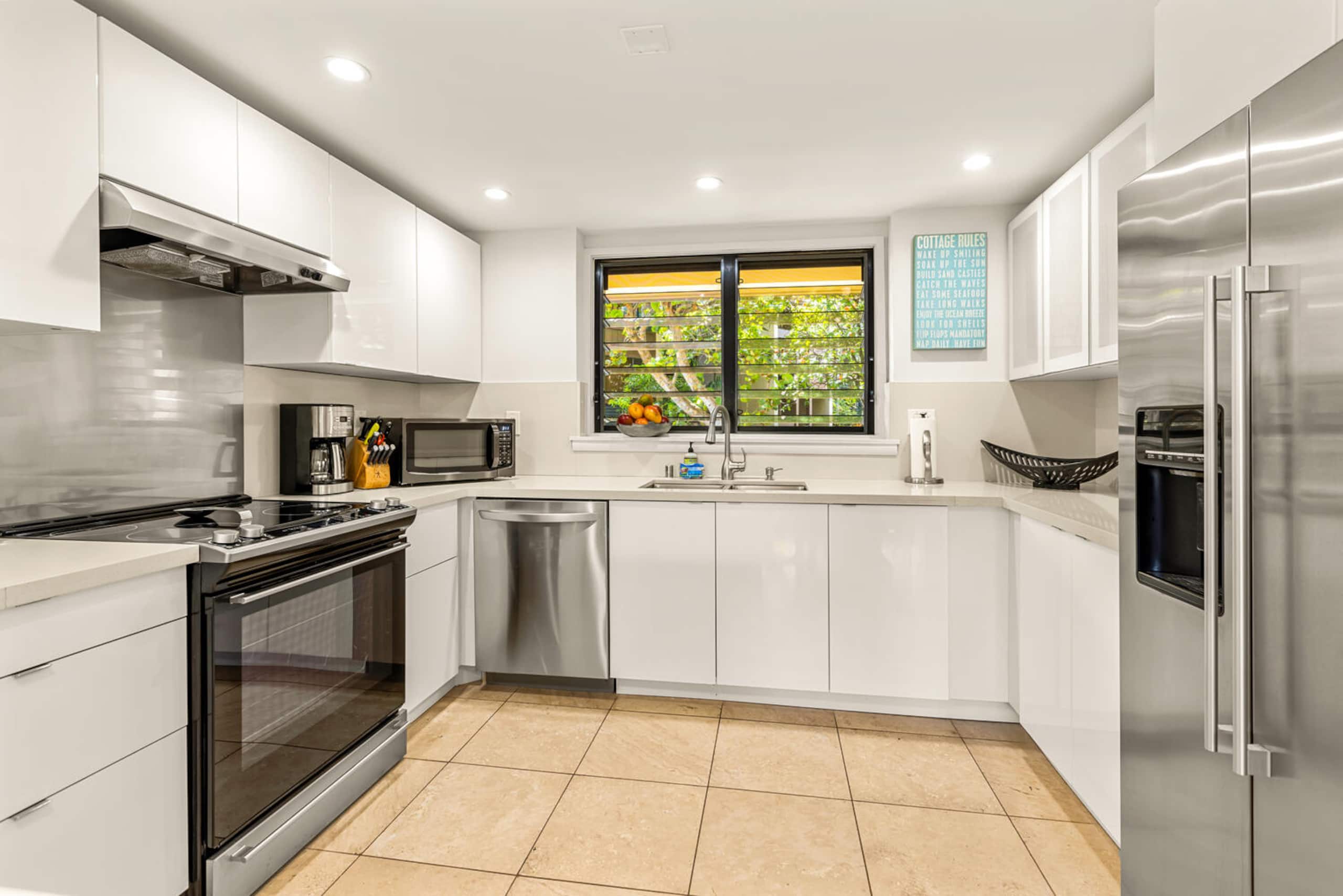 Condo in Koloa · ★5.0 · 2 bedrooms · 2 beds · 2 baths - Image 7