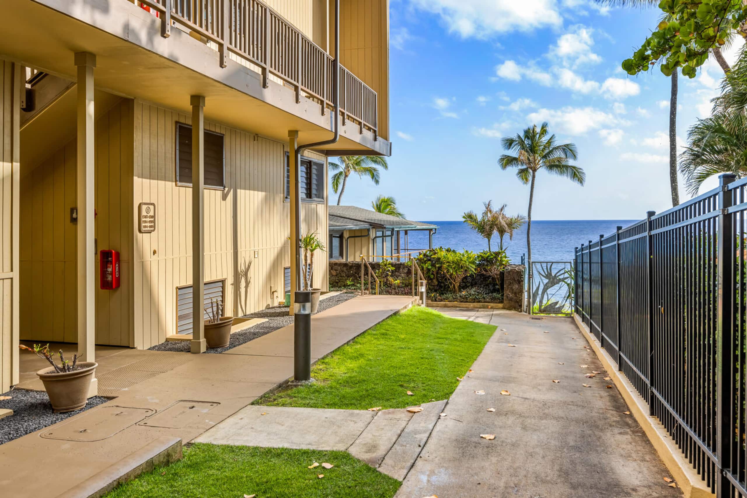 Condo in Koloa · ★5.0 · 2 bedrooms · 2 beds · 2 baths - Image 26