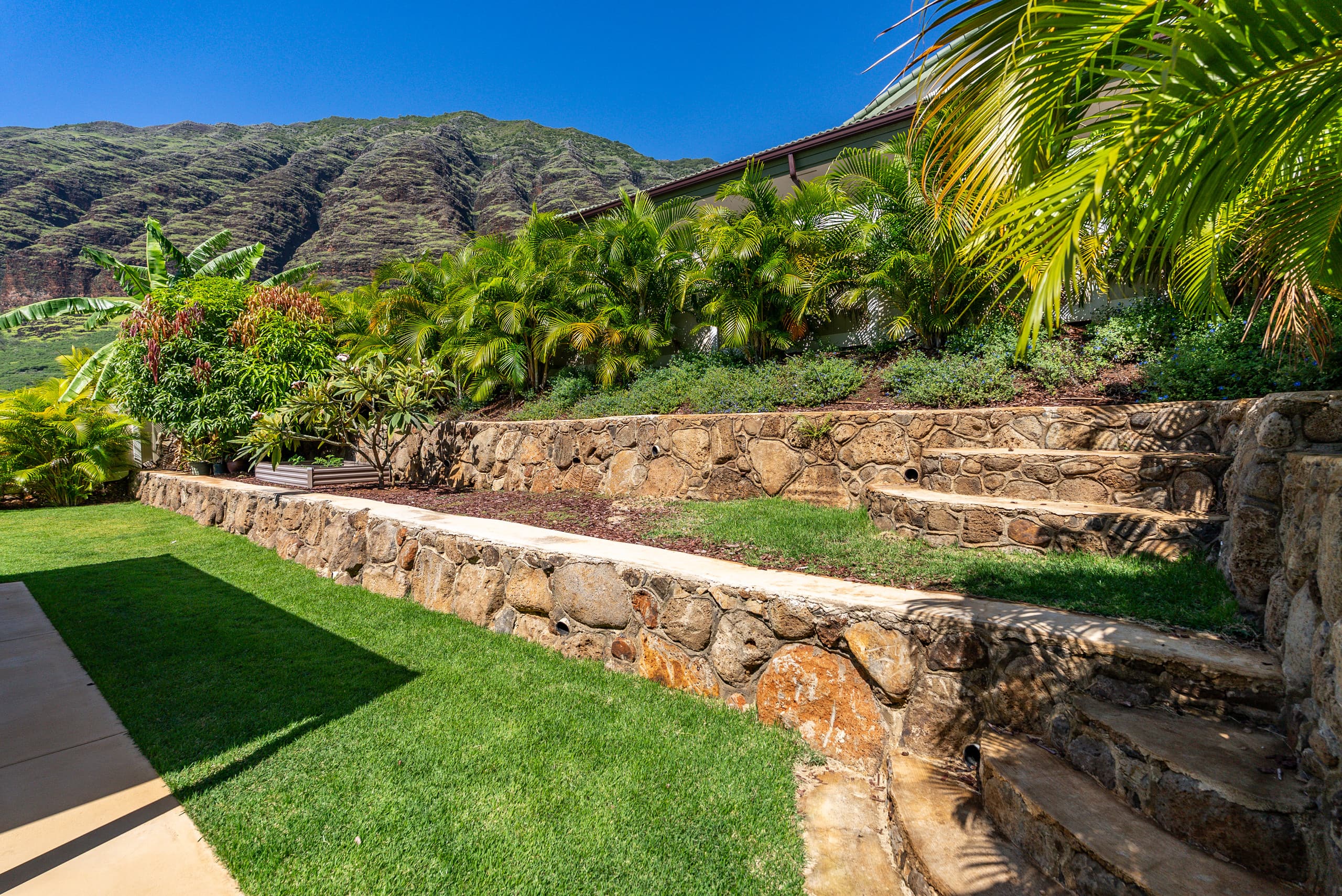 Home in Waianae · ★4.88 · 3 bedrooms · 4 beds · 2 private baths - Image 114