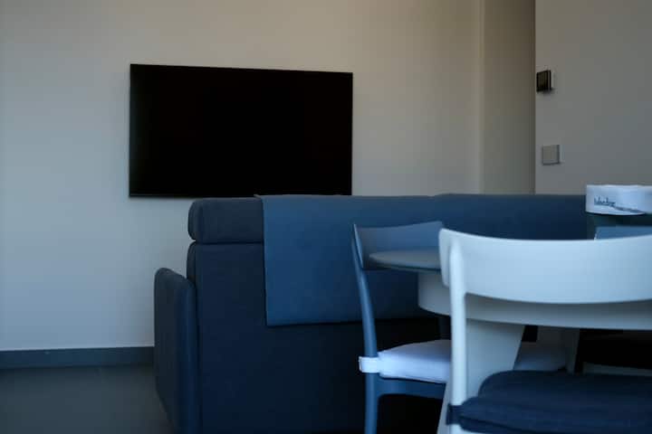 Salsedine ~ Seafront Apartment - Trani
