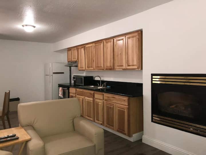 1 Bedroom Apartment-walk To Lake, Ski-lift, Casino - South Lake Tahoe, CA