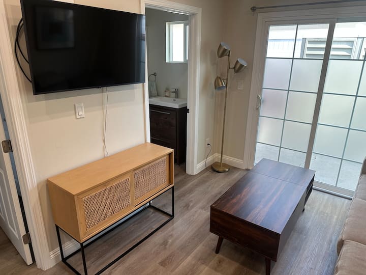 Private + Stylish Adu In Culver City - Los Angeles, CA
