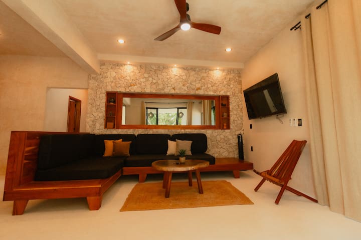 2 King Beds | 1 Min Walk To Lagoon | Selva Chic - Bacalar