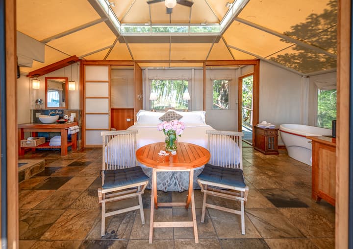 Oceanview Premium Tenthouse - Sunshine Coast