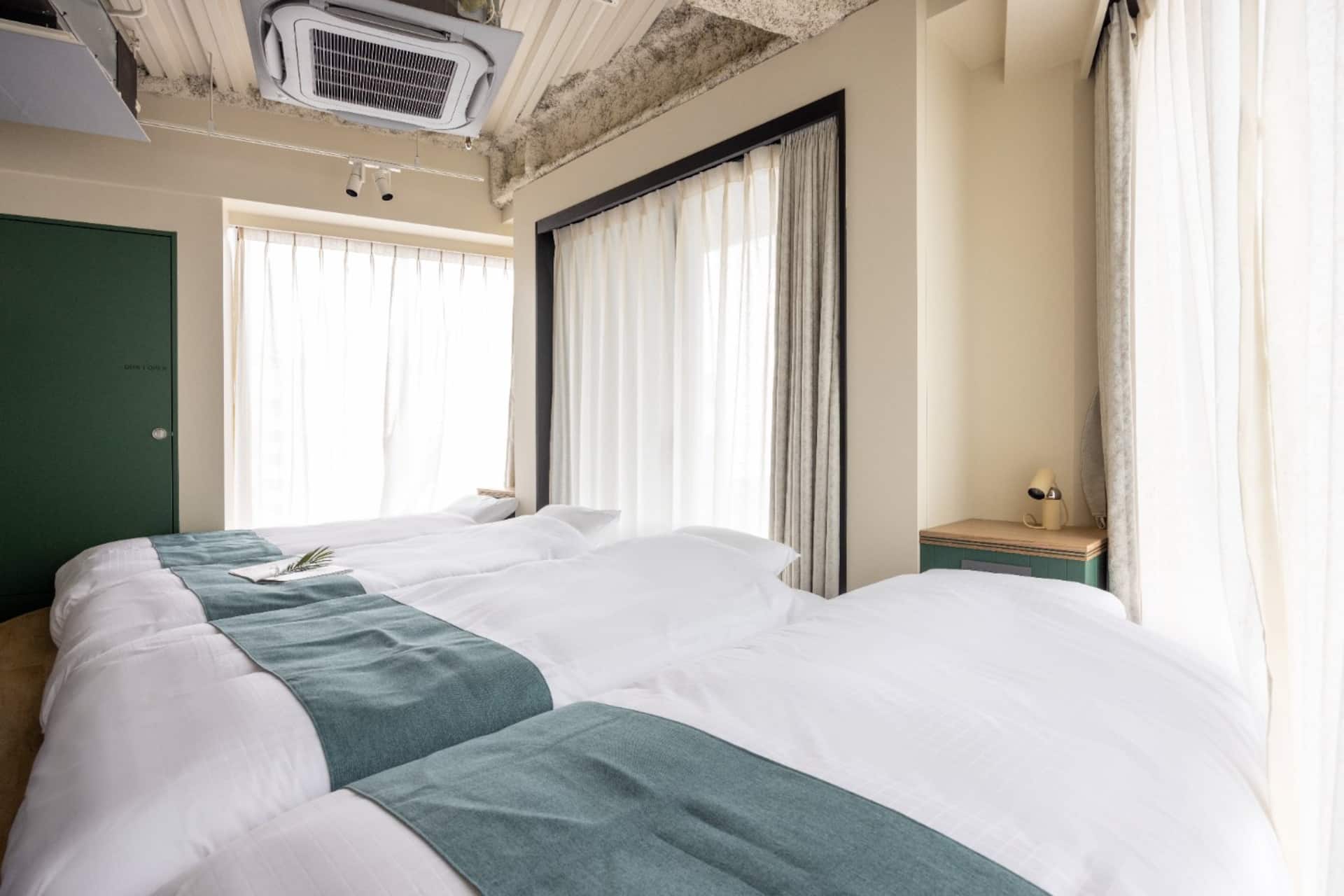 5-minute walk from Shimbashi Station/Conveniently located with direct access to Shibuya, Shinjuku, Ginza, and the airport/STAND HOTEL SHIMBASHI. — foto 5
