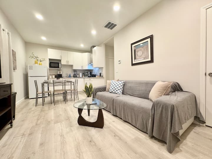 Prime Location 1br Near Santana Row & Sjc - Santa Clara, CA