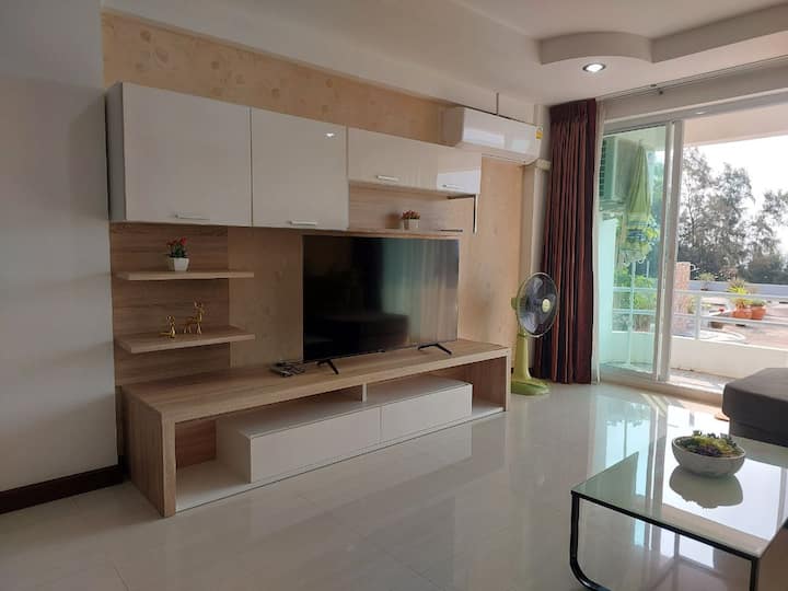 Phayun Beach Condo Nr. 18 - Ban Chang