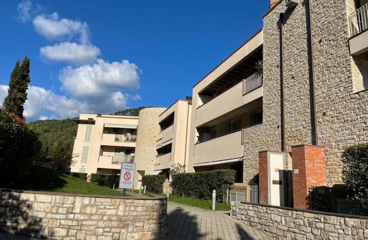 Your Tuscan Hideaway: Comfort, Coastline & Nature - Camaiore