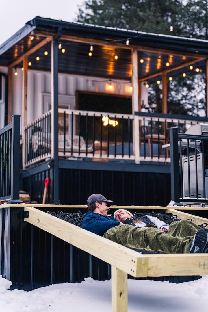 Fireside Fox | Hot Tub | Sauna | Movie Theater - Shipping