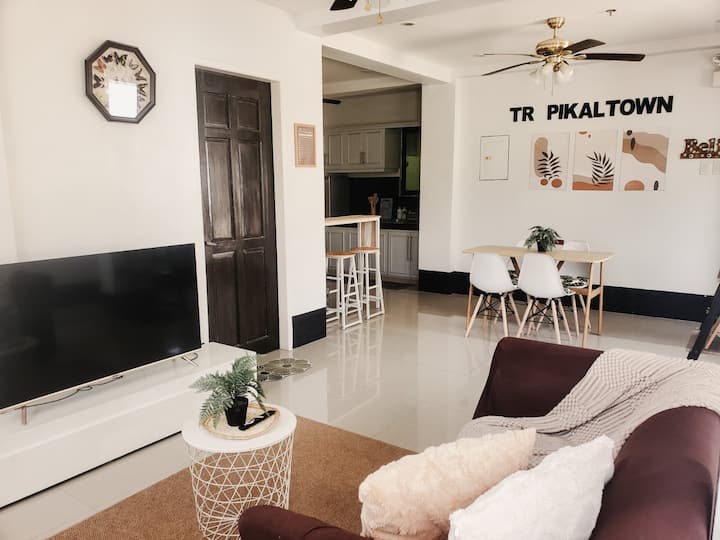 El Kim Suites: Cozy Modern Stay - Boac