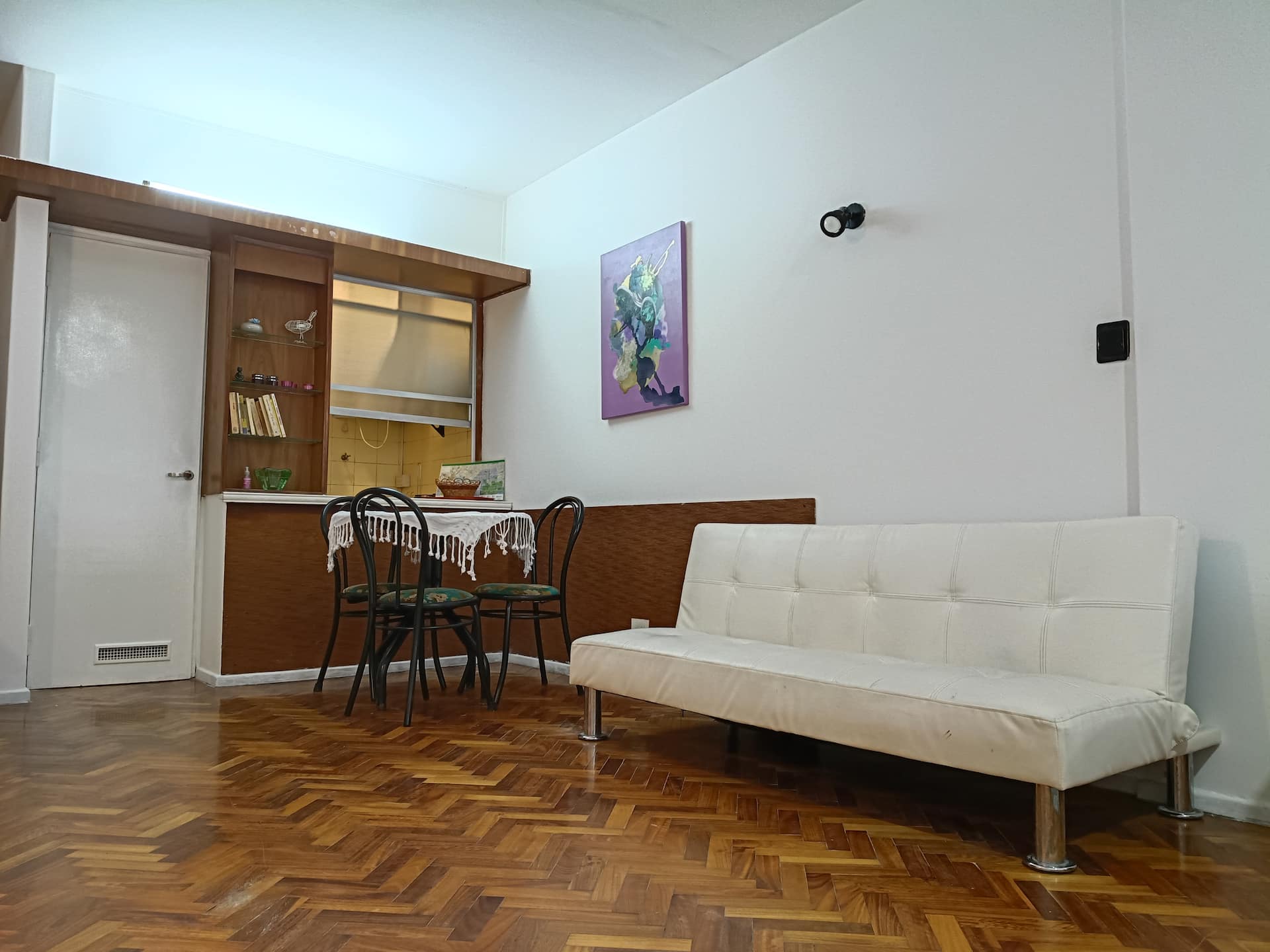 One-bedroom apartment in Monserrat near Av. de Mayo