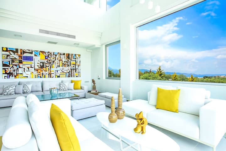 Ultra-luxury Villa / In-outdoor Pools / Gym & Spa - Heraklion
