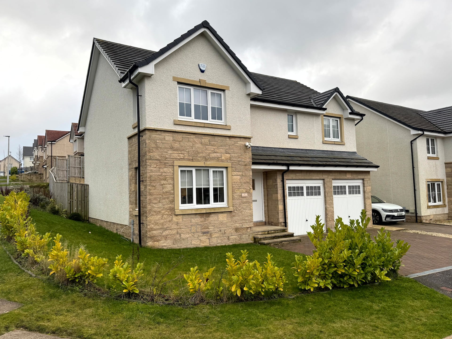 Luxury 4BR Detached Exec Home