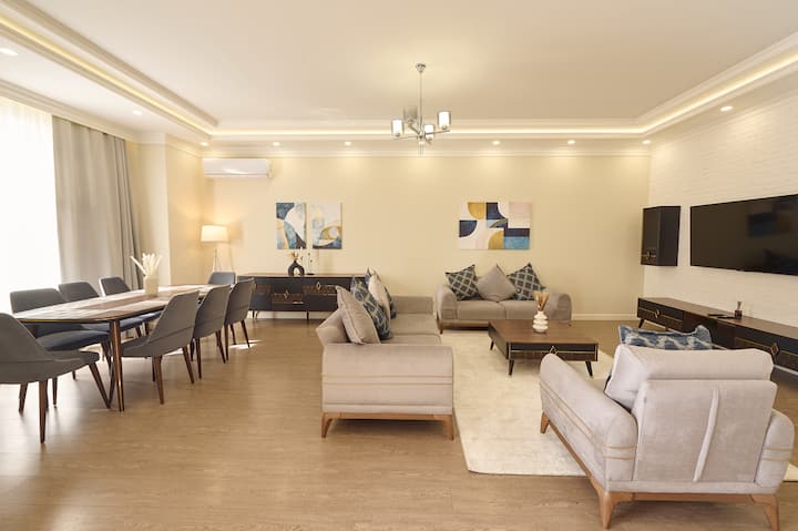 Granat Residence 2 | Private Heated Pool Villa - Tashkent