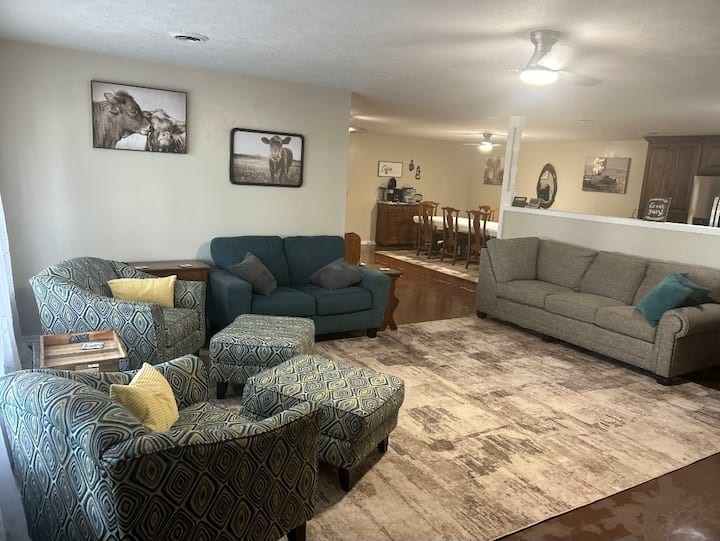 4 Bed/2 Ba Farm Retreat Near Branson/springfield, - Ozark, MO