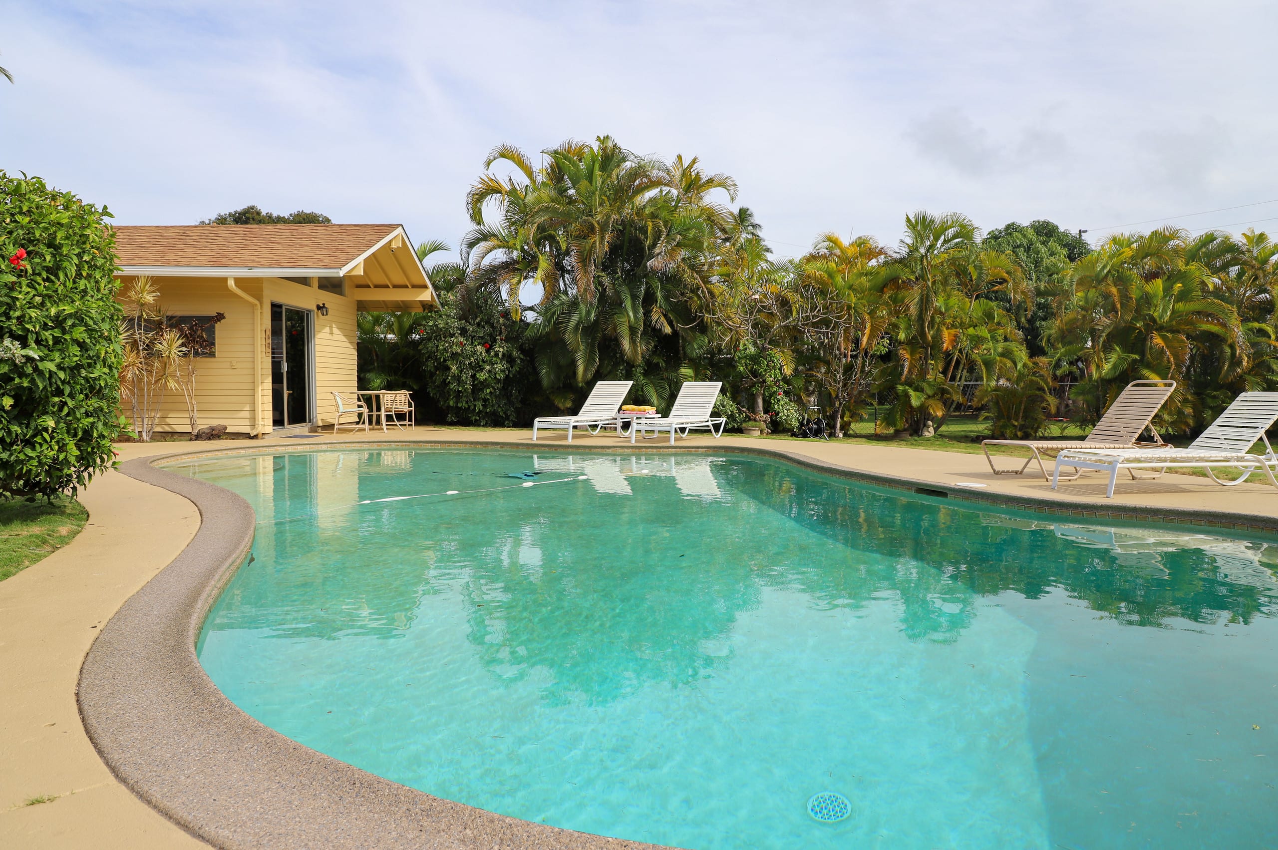Home in Kailua · ★5.0 · 1 bedroom · 2 beds · 1 private bath - Image 11