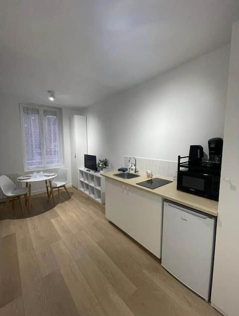 Top Airbnb: Apartment with balneotherapy in Honfleur