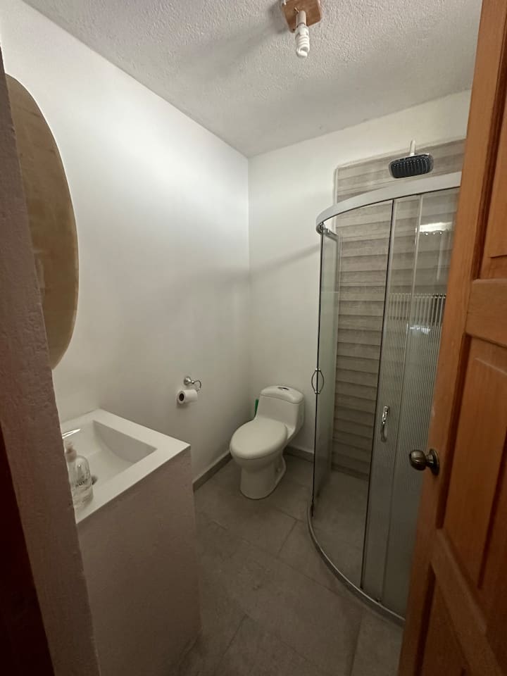 Dhomë gjumi 1