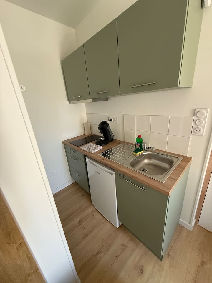 Studio - Esprit Chambre D’hôtel En Plein Centre - Fontenay-le-Comte