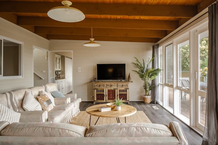 Seednest Treehouse | Spectacular Mountain View - Seville
