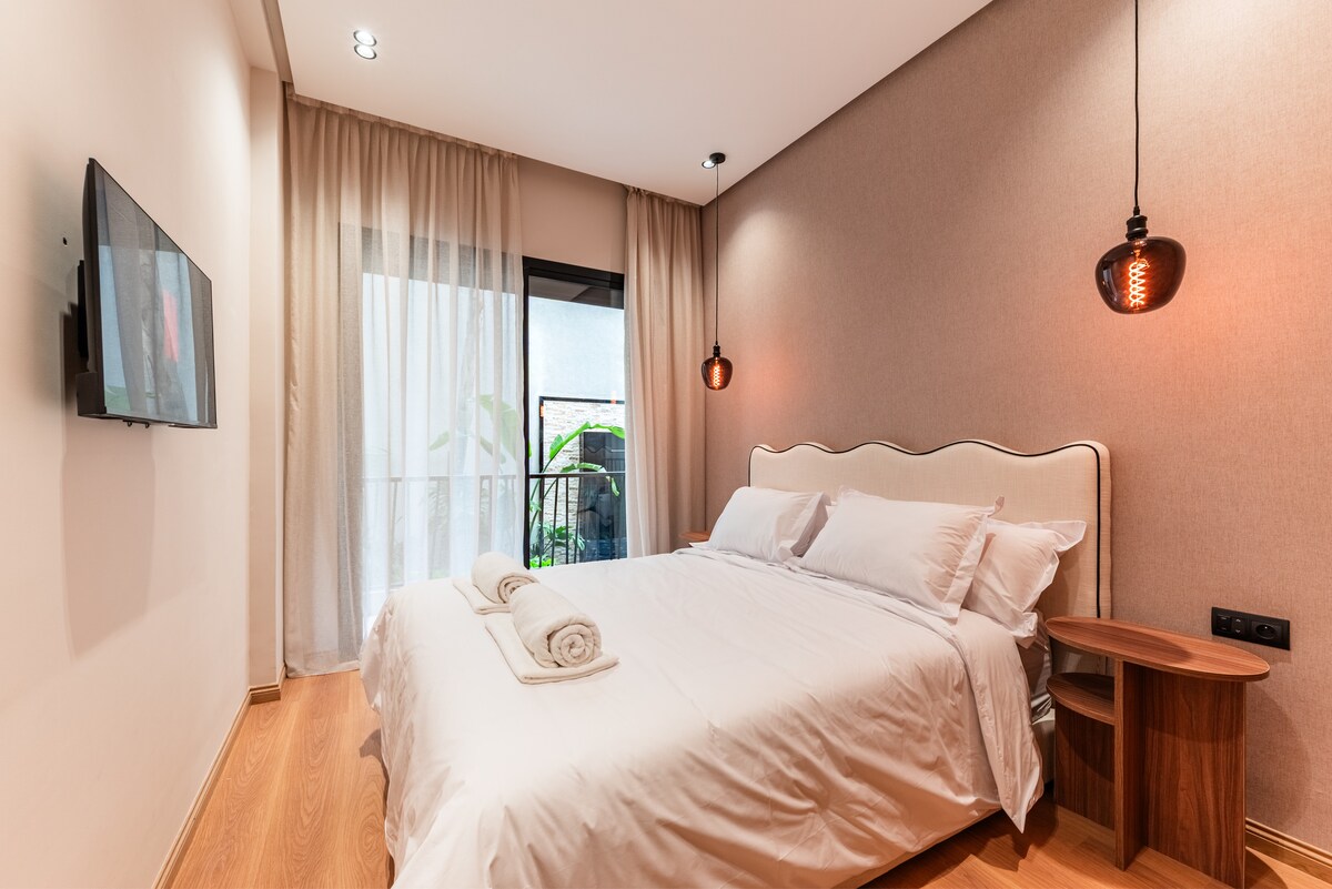 Condo in Casablanca  50  1 bedroom  1 bed  1 bath - image 2