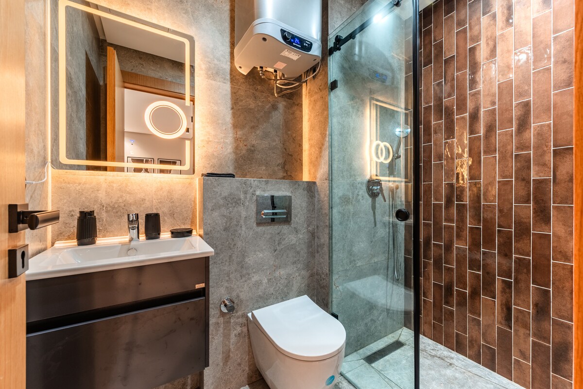 Condo in Casablanca  50  1 bedroom  1 bed  1 bath - image 3