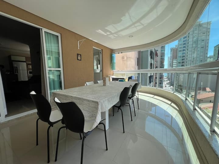 Apartamentocom 4 Quartos, 4 Banheiros,1 Quadra Mar - Pôrto Belo