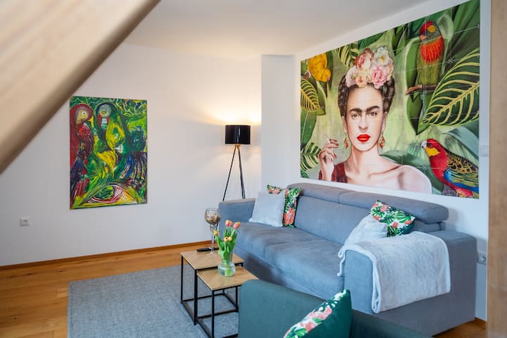 Namasté • Ganzes Haus • Dachterrasse • Stellplätze - Bad Windsheim
