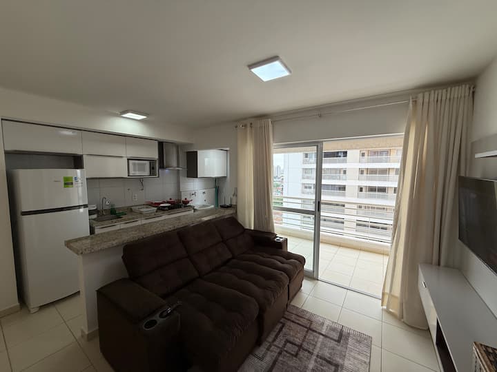 Apto 2q Suíte•garagem•piscina•academia•funcional - Goiânia