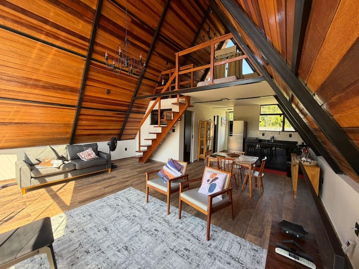 Casa Na Serra De Petrópolis | Chalé P/ Família - Duque de Caxias