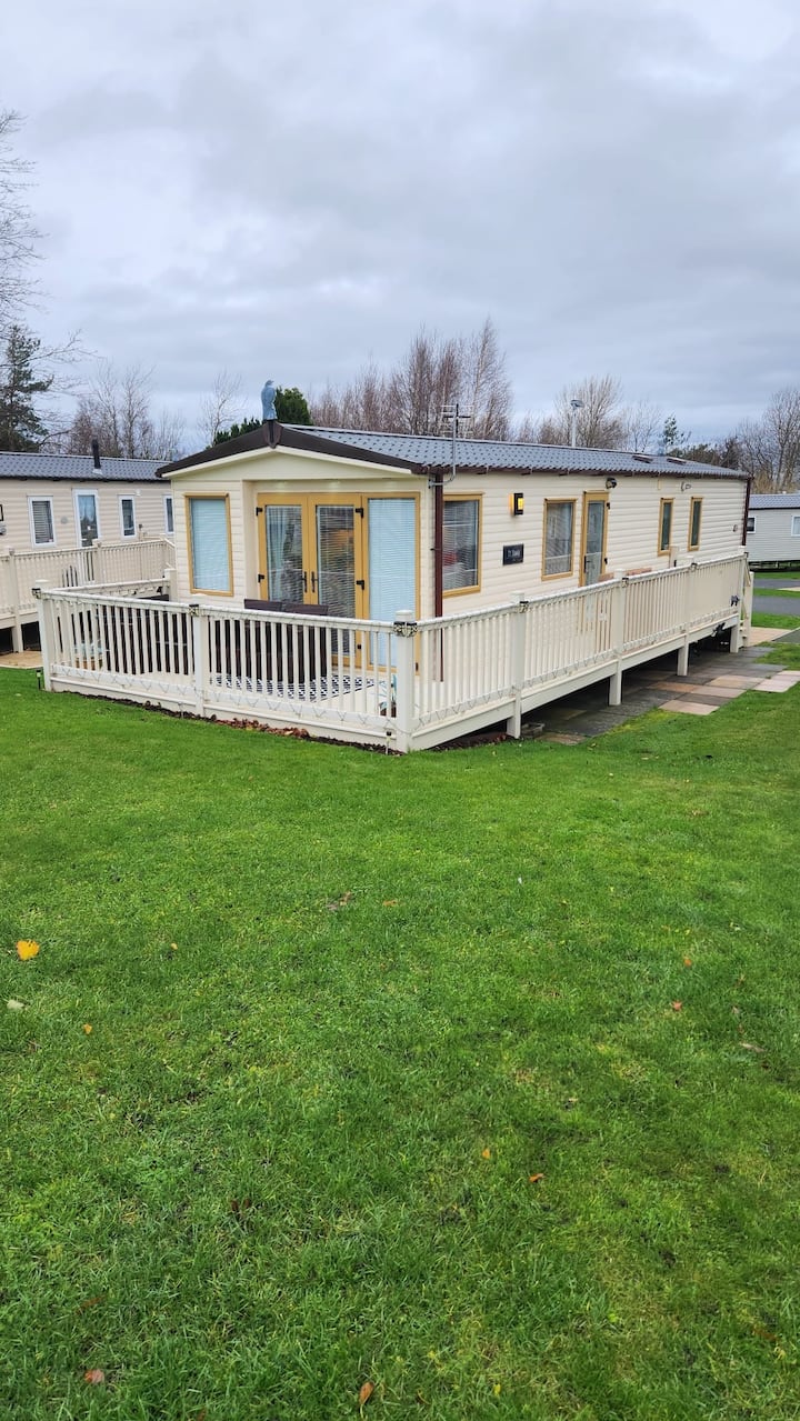 Lovely Caravan Morey View 4, Sunny Coastal Escape - North Berwick