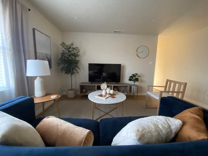 Newly Renovated - Cozy Home Near Fort Cavazos - Copperas Cove, TX