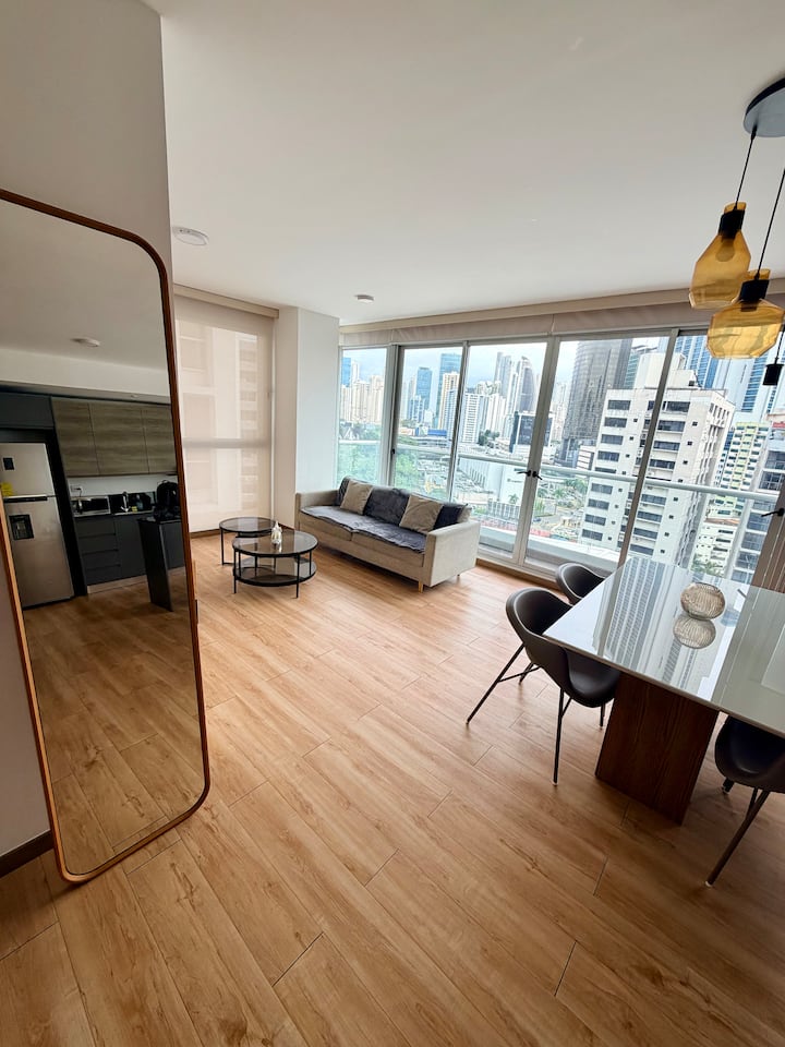 Elegancia Y Confort En Marbella Centro Bancario - Panama City