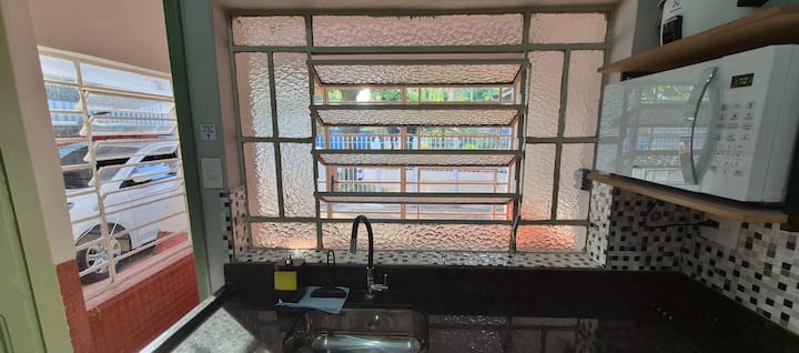 Casa Inteira • Até 5 Pessoas • 2 Quartos - Valinhos